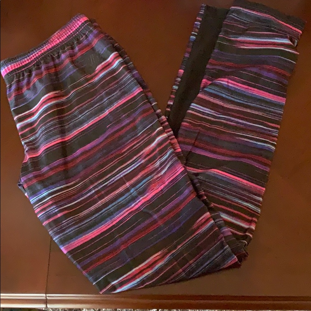 Nike patterned leggings